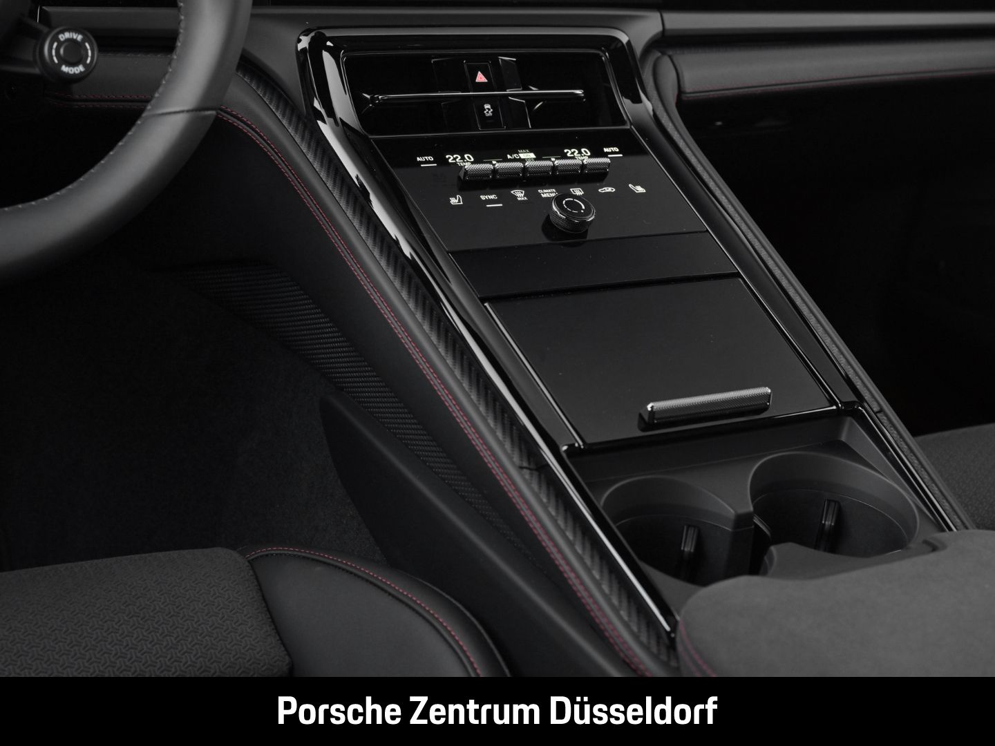 Porsche Panamera GTS Surround-View Head-Up Sportabgas