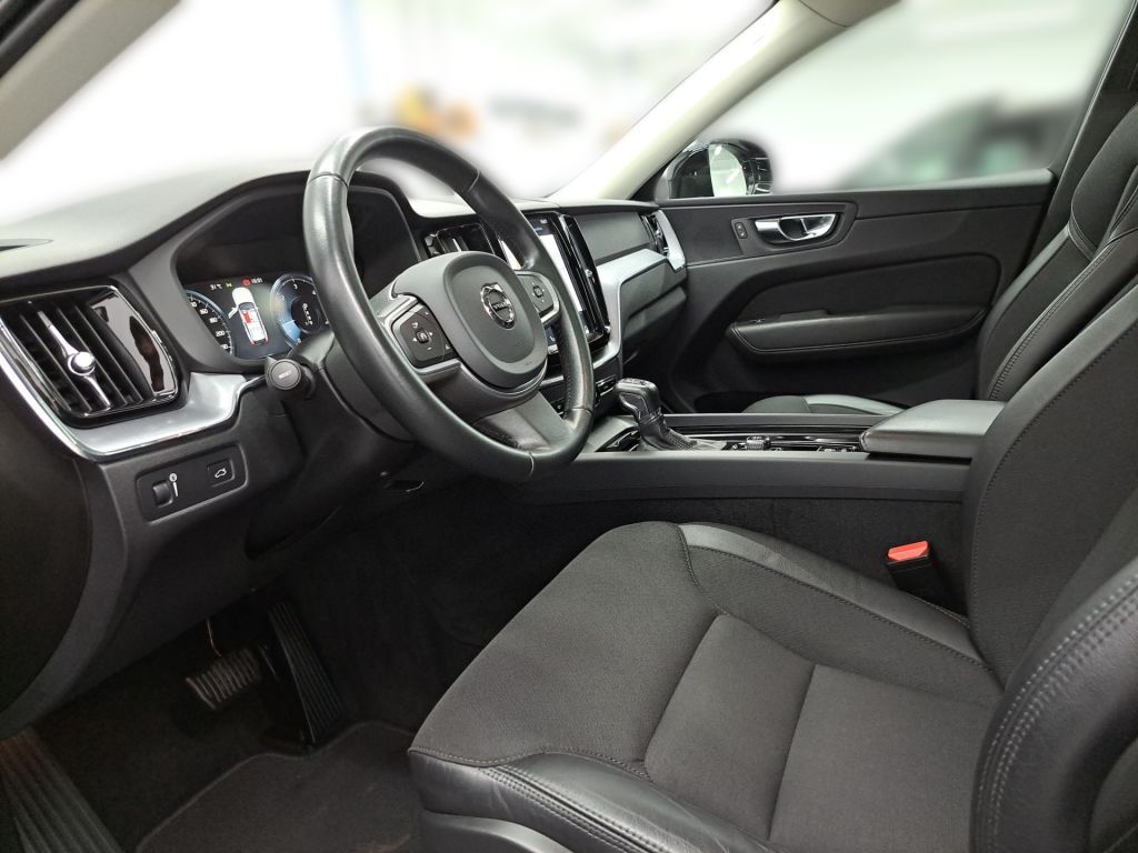 Volvo XC60 D4 Geartronic Momentum Pro - Samsaru's Car Outlet