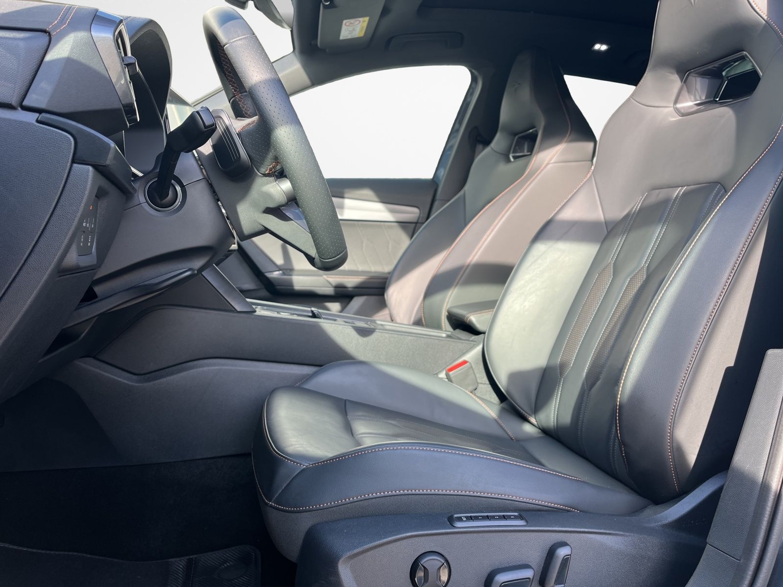 Cupra Formentor 1.4 TSI eHybrid DSG VZ  Panodach AHK N