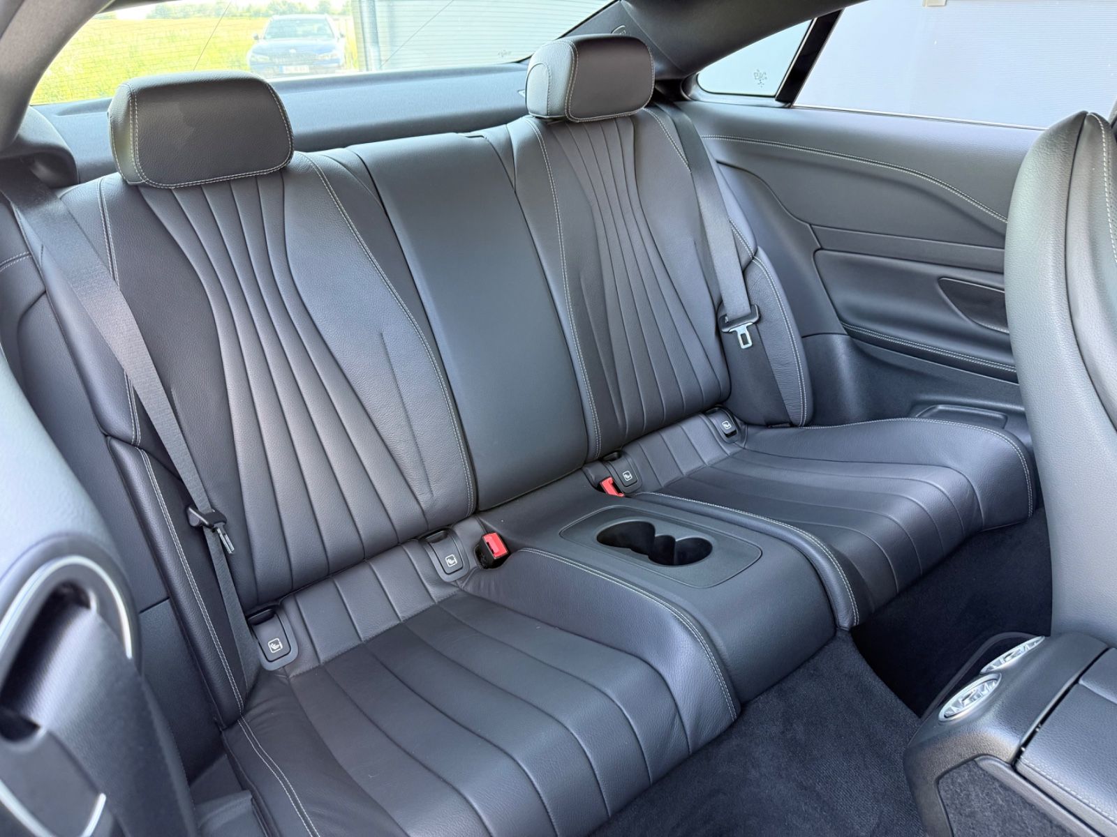 Mercedes-Benz E 300d Coupe 4Matic AMG - Samsaru's Car Outlet