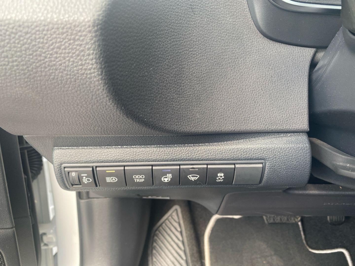 Toyota Corolla 2.0 Hybrid TS - Samsaru's Car Outlet