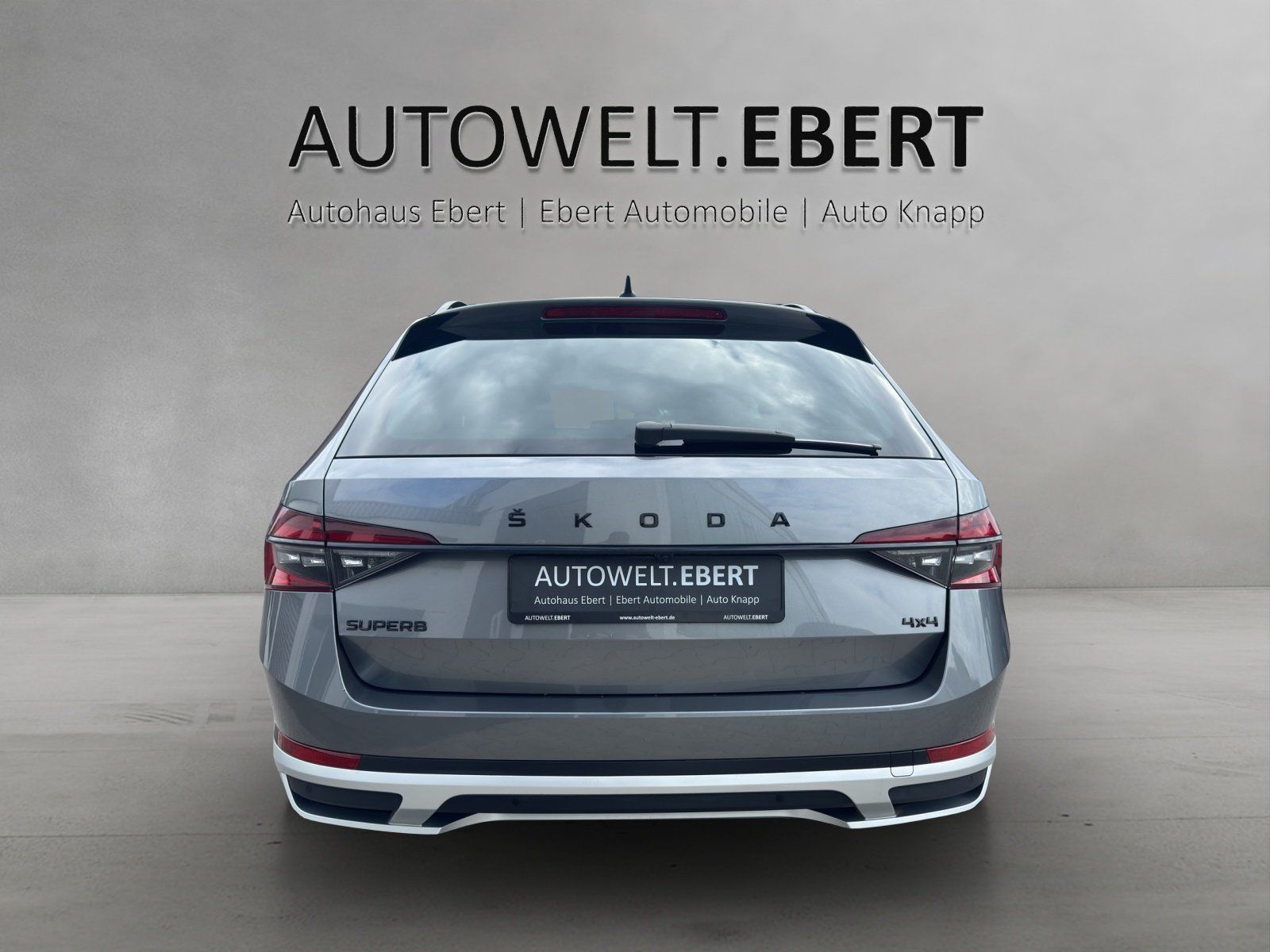 Skoda Superb Combi 2.0 TSI Scout Final 4x4/AHK/PANO/
