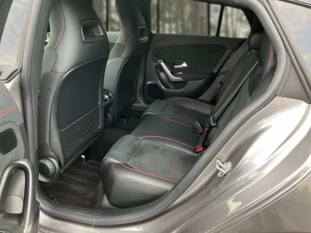 Mercedes-Benz CLA 250 4M AMG-Line - Samsaru's Car Outlet