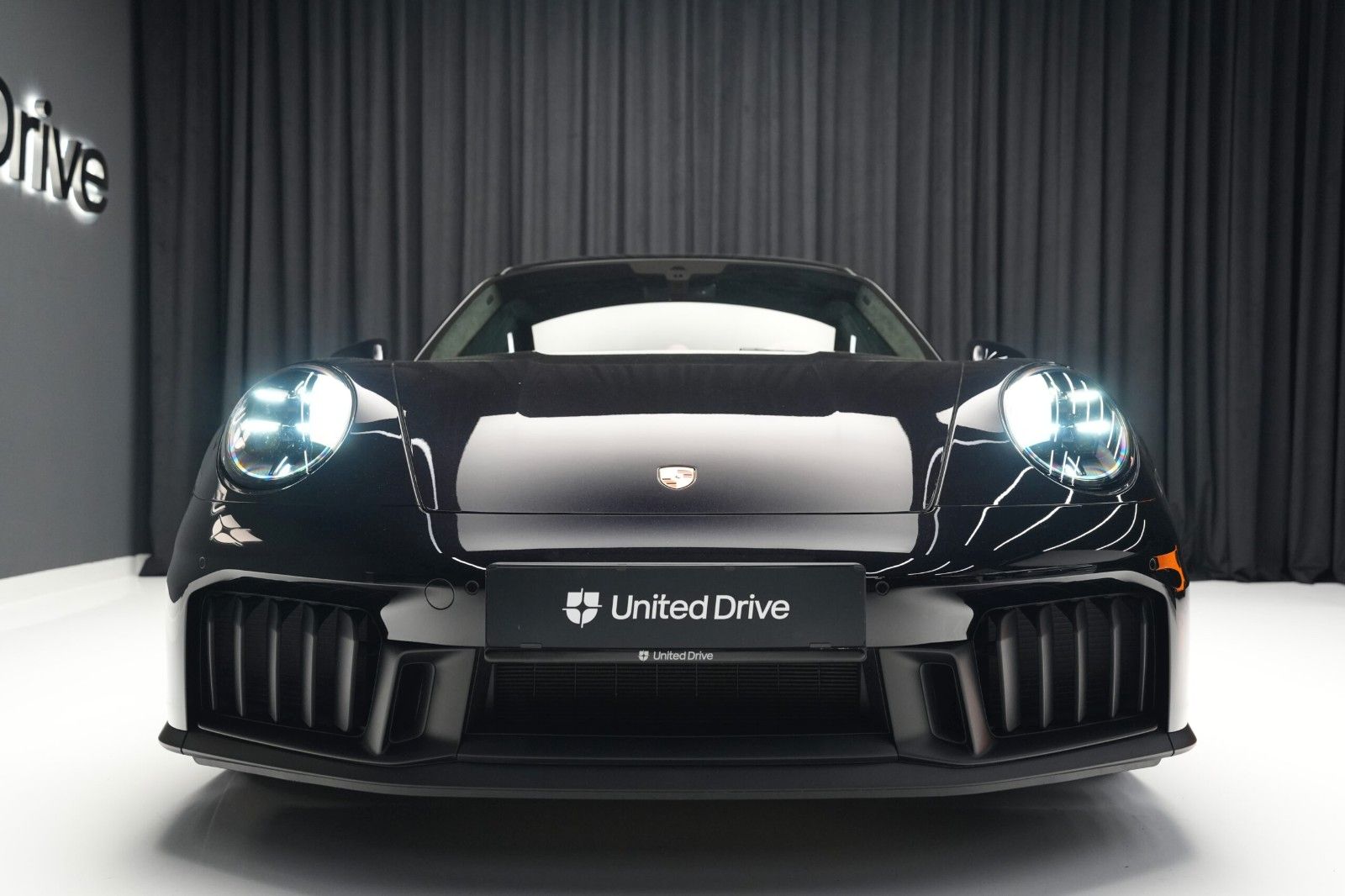 Porsche 911 Carrera 4 GTS T-Hybrid