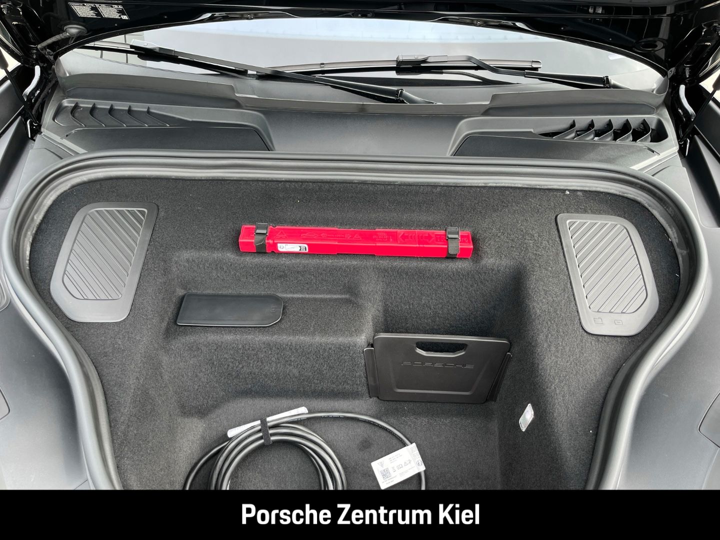 Porsche Macan 4S HA-Lenkung InnoDrive HUD Sitzbelüftung