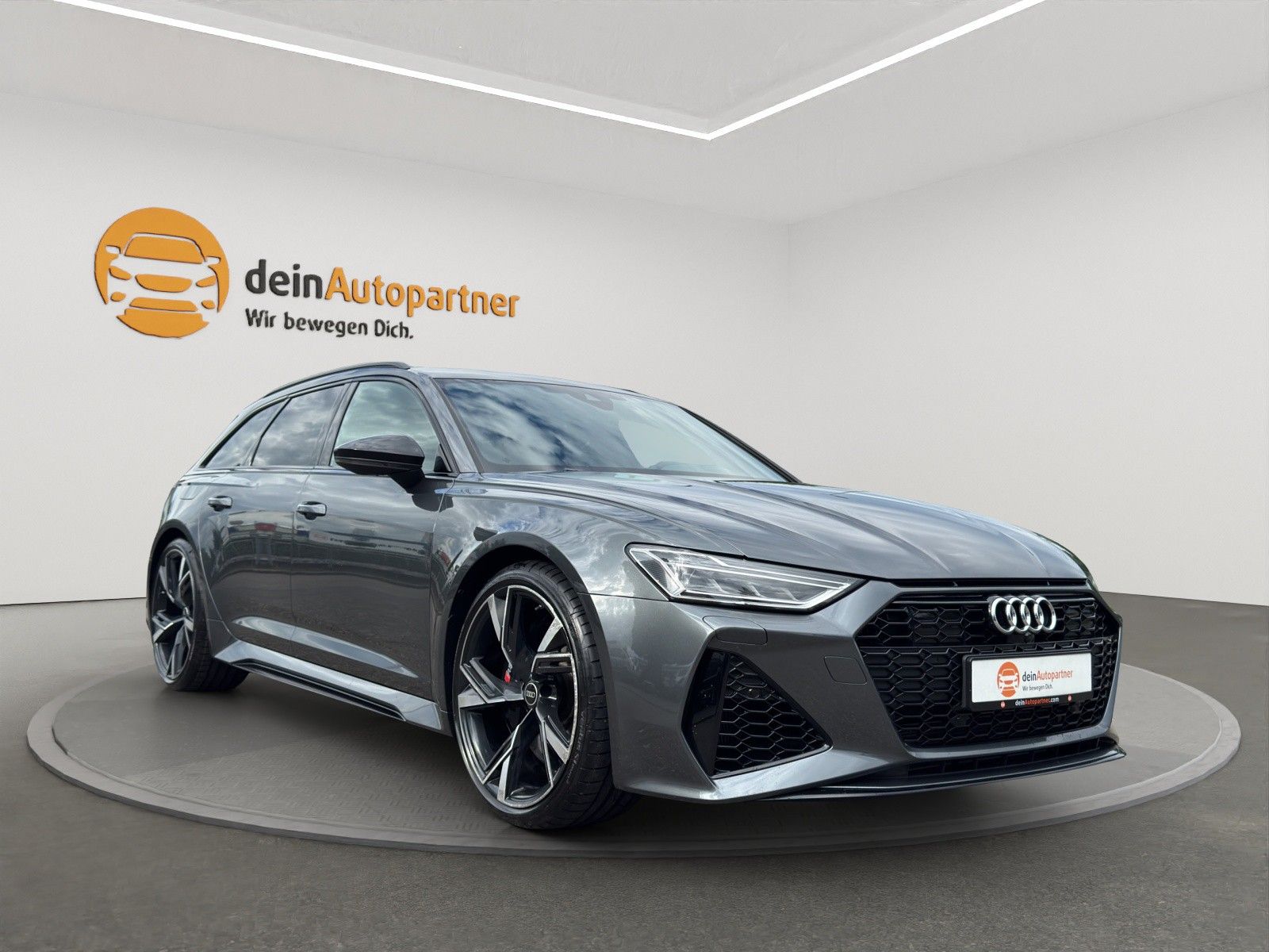 Audi RS 6 Avant 4.0 TFSI quattro LED/LEDER/HUD/AIR SU