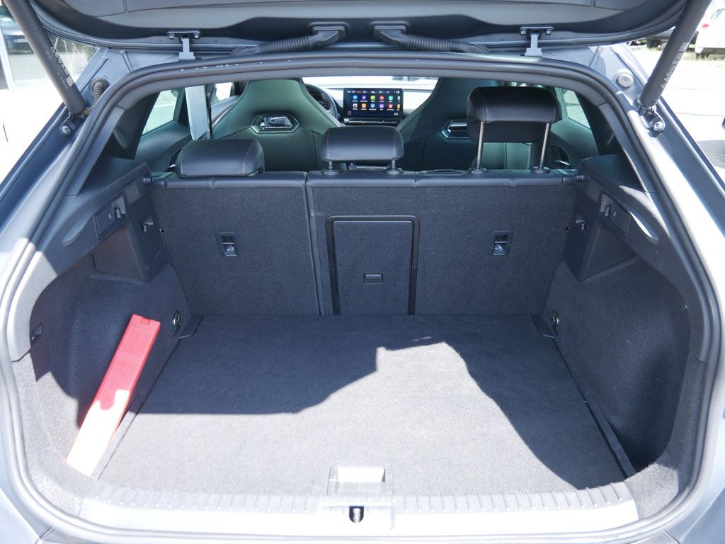 Cupra Formentor 2.0 TSI VZ 4Drive BEATS MATT PANO AHK
