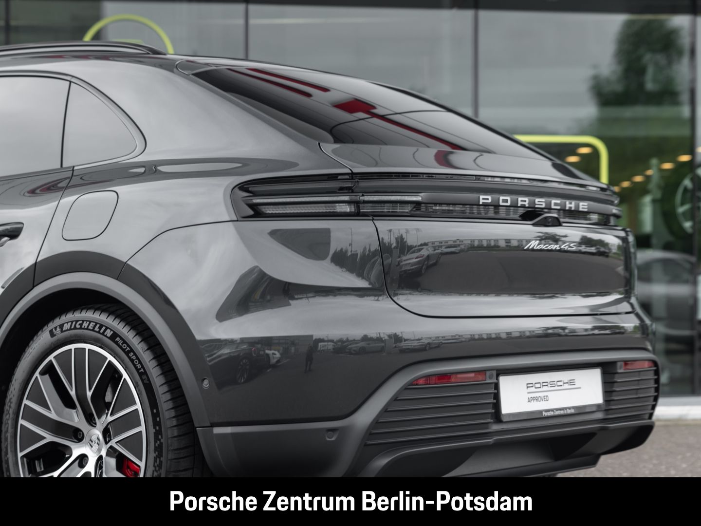 Porsche Macan 4S Luftfederung Surround-View BOSE 20-Zoll