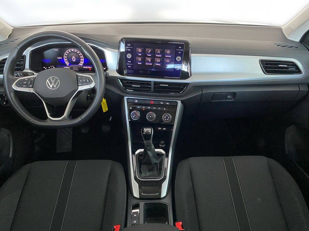 Volkswagen T-Roc 1.0 TSI Life - Samsaru's Car Outlet