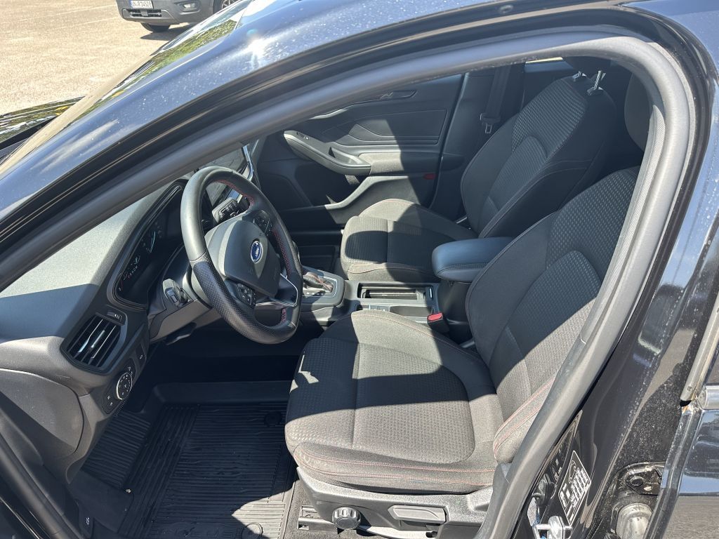 Ford Focus Turnier 1.0 EcoBoost MHEV Aut. ST-LINE Syn