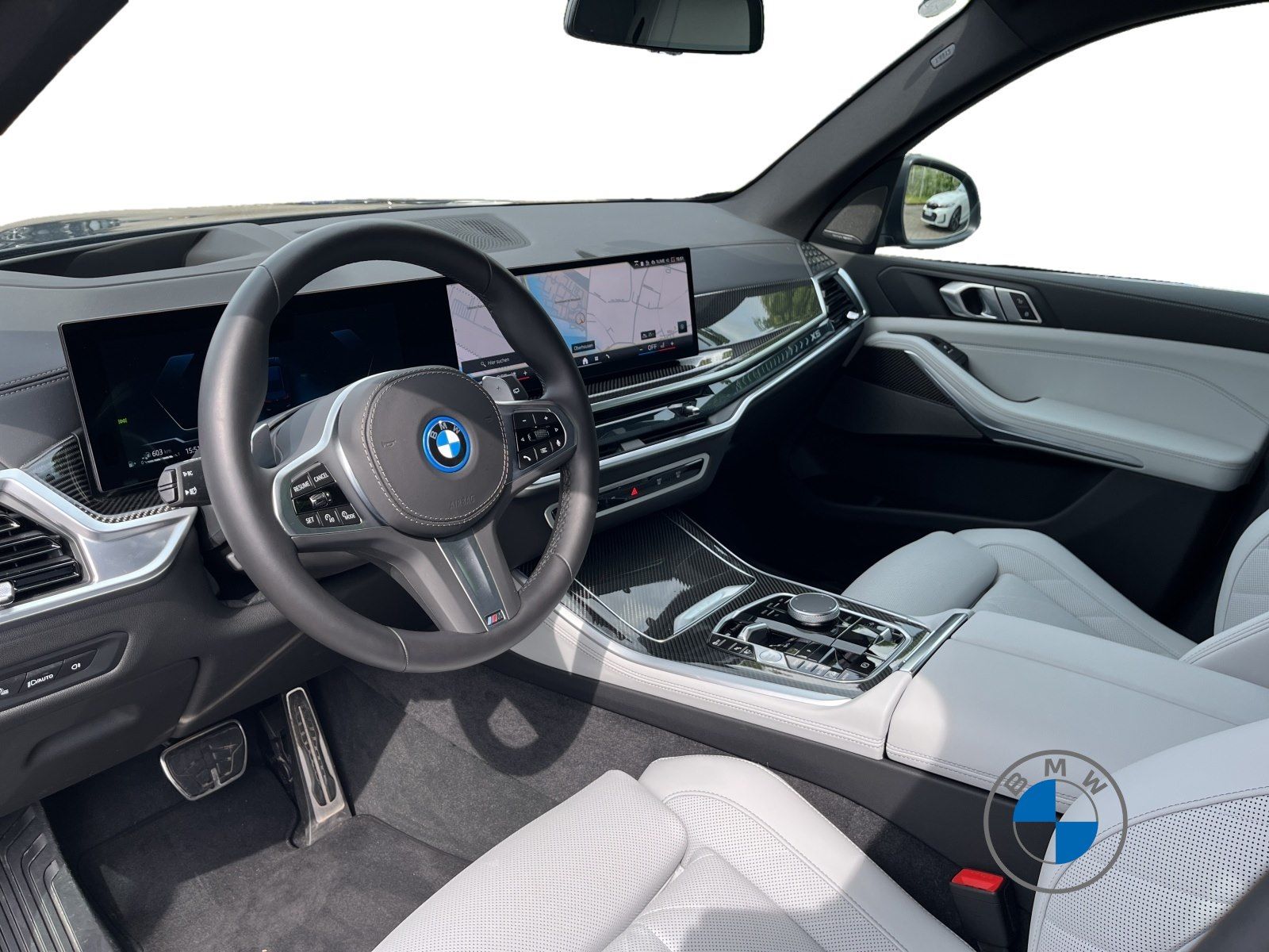BMW X5 xDrive50e M Sport 20" AHK Pano Softclose H&K