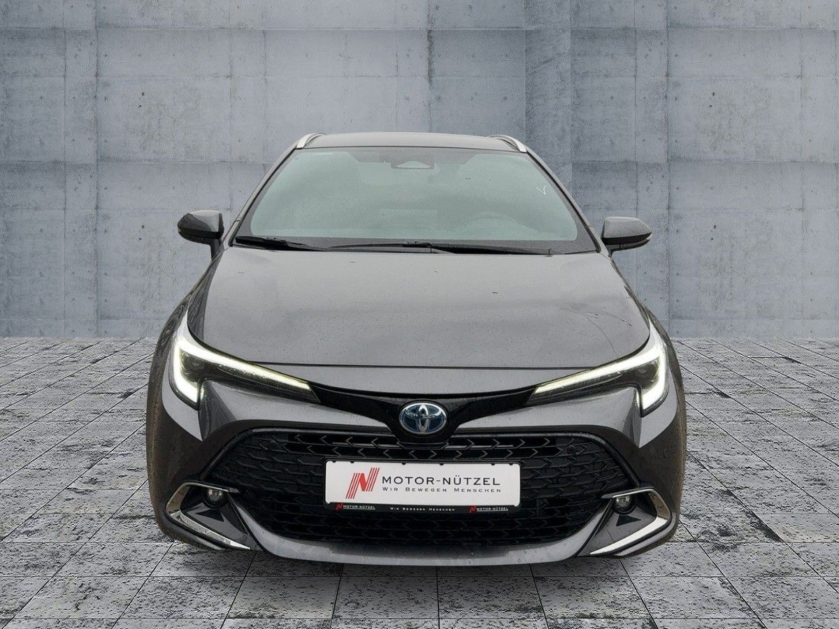 Toyota Corolla TS 2.0 Hyb. Team D