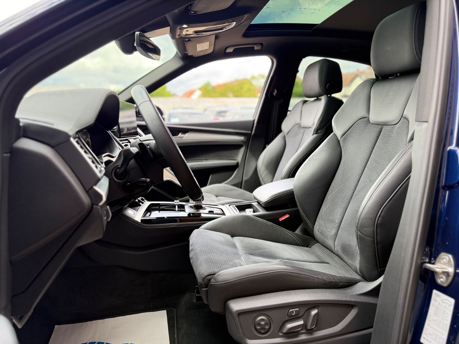 Audi Q5 Sportback quattro S-Line/MATRIX/AHK/Pano/Luft