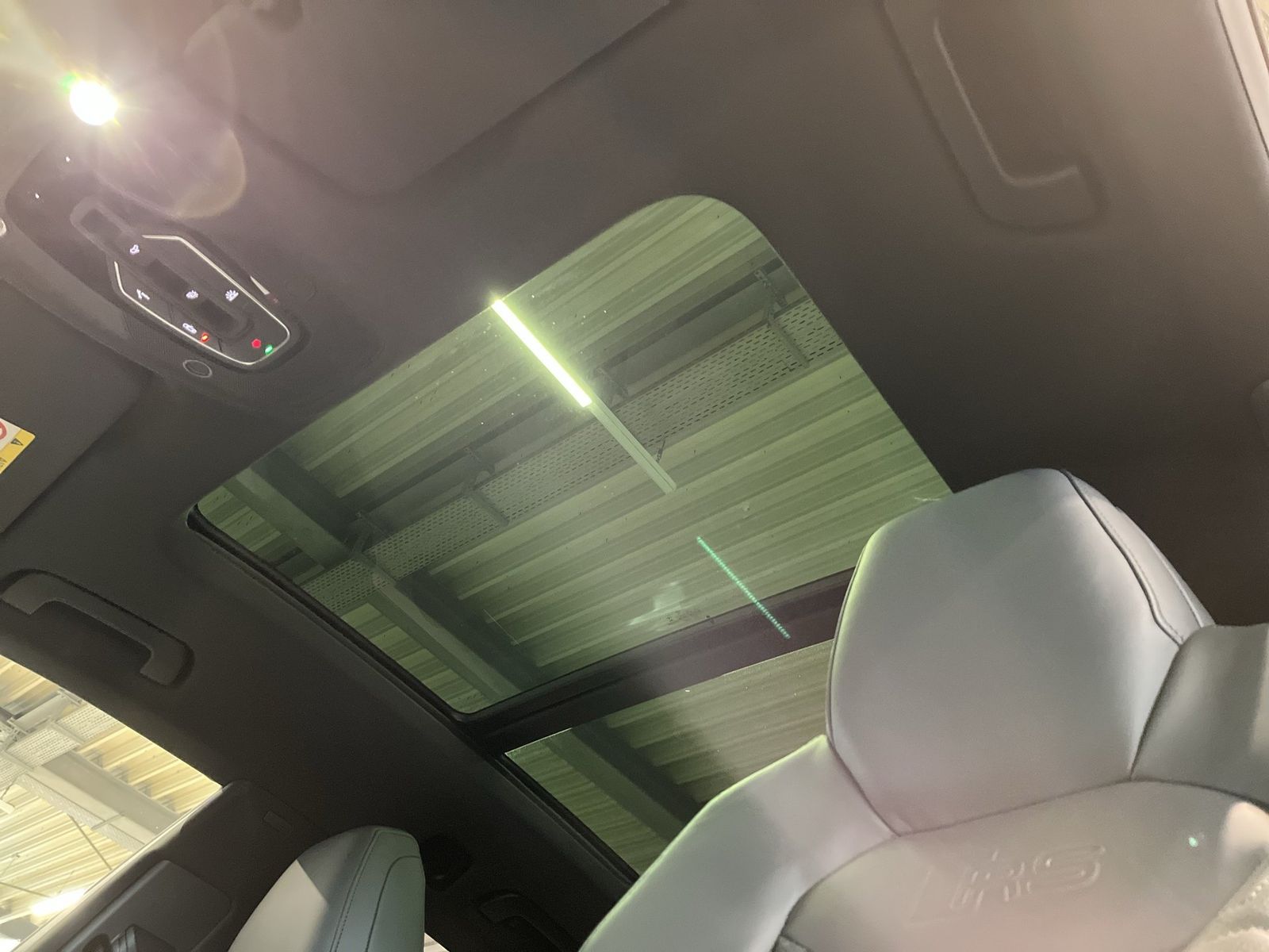 Audi RS Q8 Luft Pano 4xSHZ ACC STH SoftClose 360 HUD