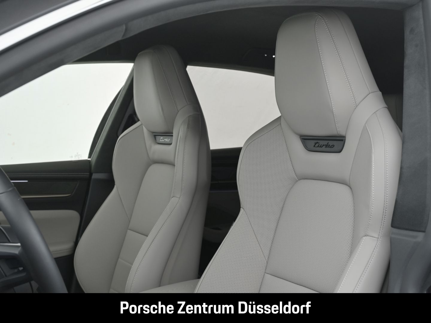 Porsche Macan Turbo Surround-View Burmester LED-Matrix