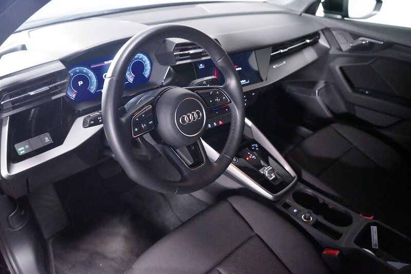 Audi A3 1.0 TFSI Sportback S Tronic*LED*Virtual*Carpl