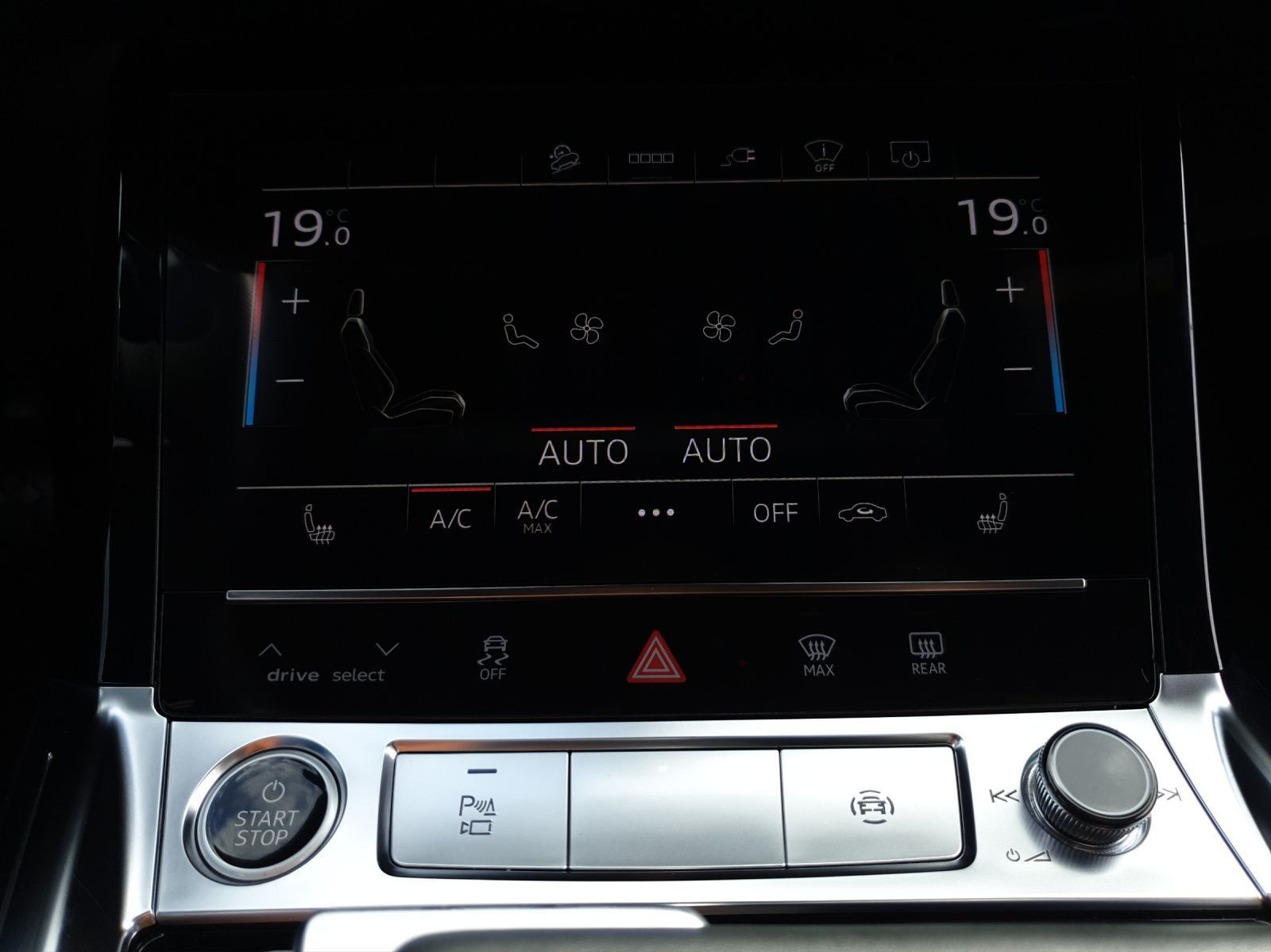 Audi e-tron Sportback 55 Q 2x S LINE UPE125 V-SPIEGEL