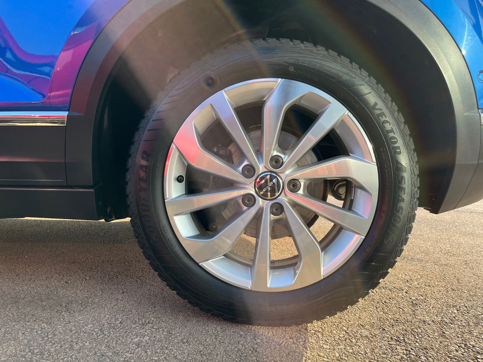 Volkswagen T-Roc Style-Edition - Samsaru's Car Outlet