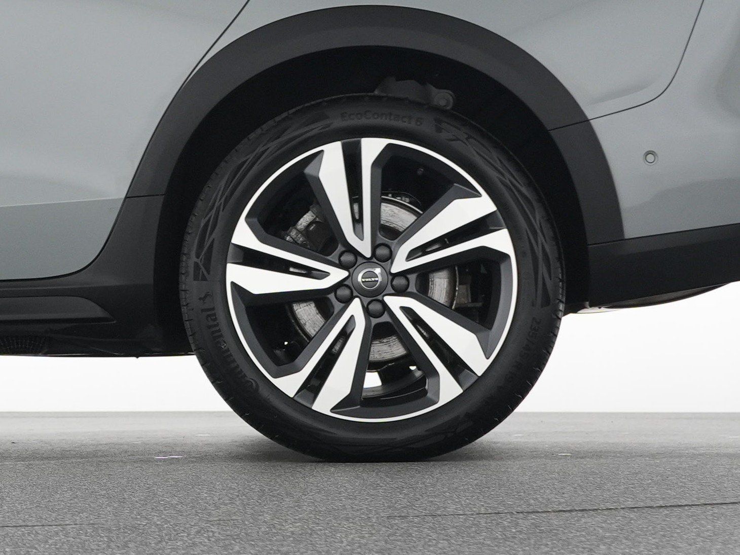 Volvo V60 CC B4 AWD Ultimate SONDERFINANZIERUNG 1,99%*