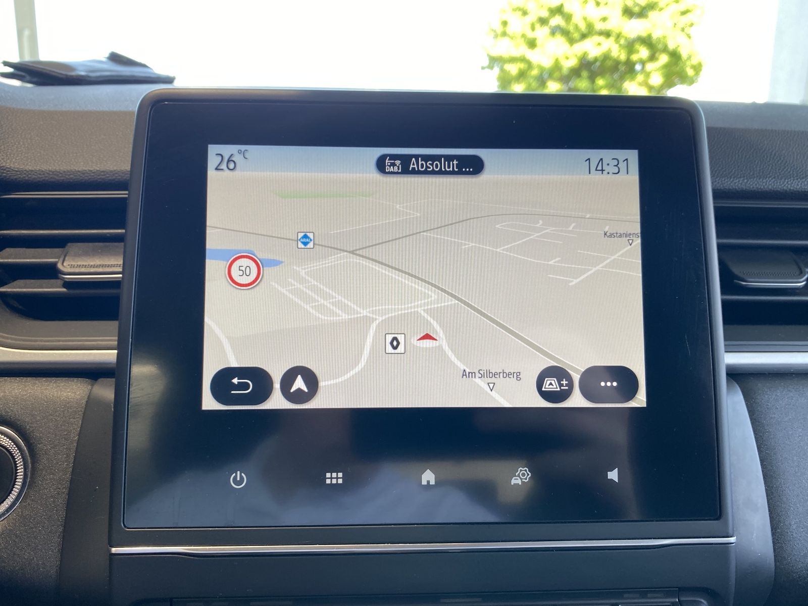 Renault Captur BUSINESS EDITION E-TECH Plug-in - Samsaru's Car Outlet