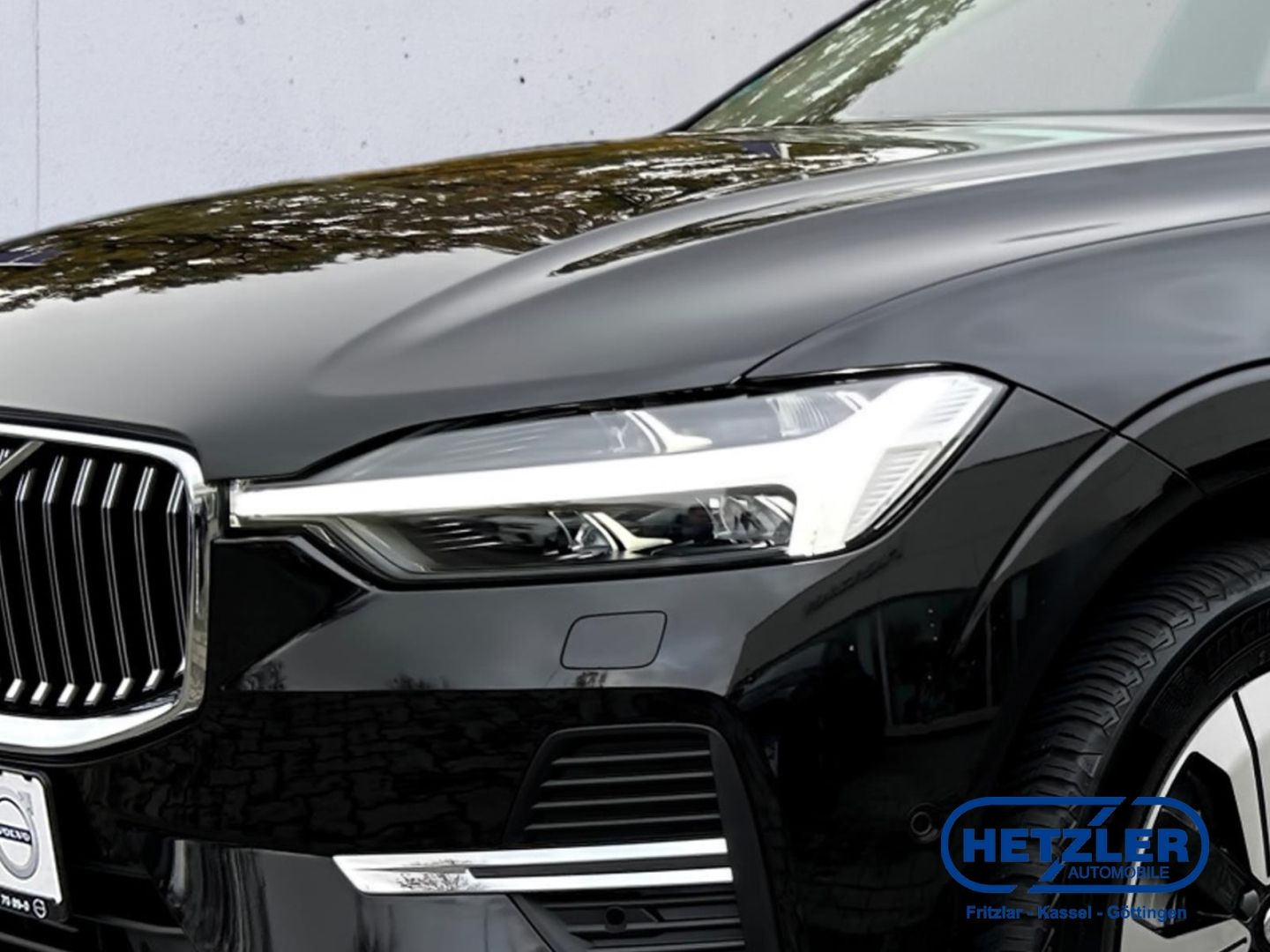 Volvo XC60 Plus Bright Recharge Plug-In Hybrid AWD T6