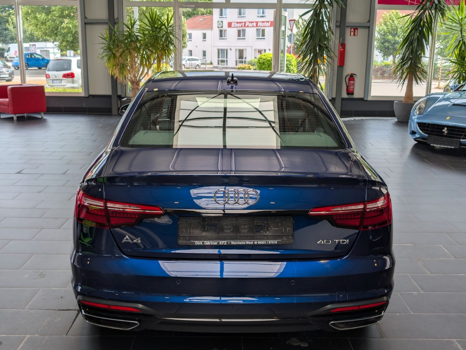 Audi A4 40 TDI S tronic advanced - Samsaru's Car Outlet