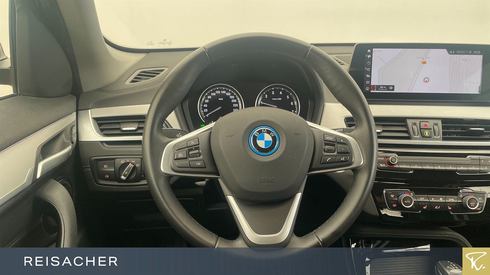 BMW X1 xDrive25e SportLine - Samsaru's Car Outlet