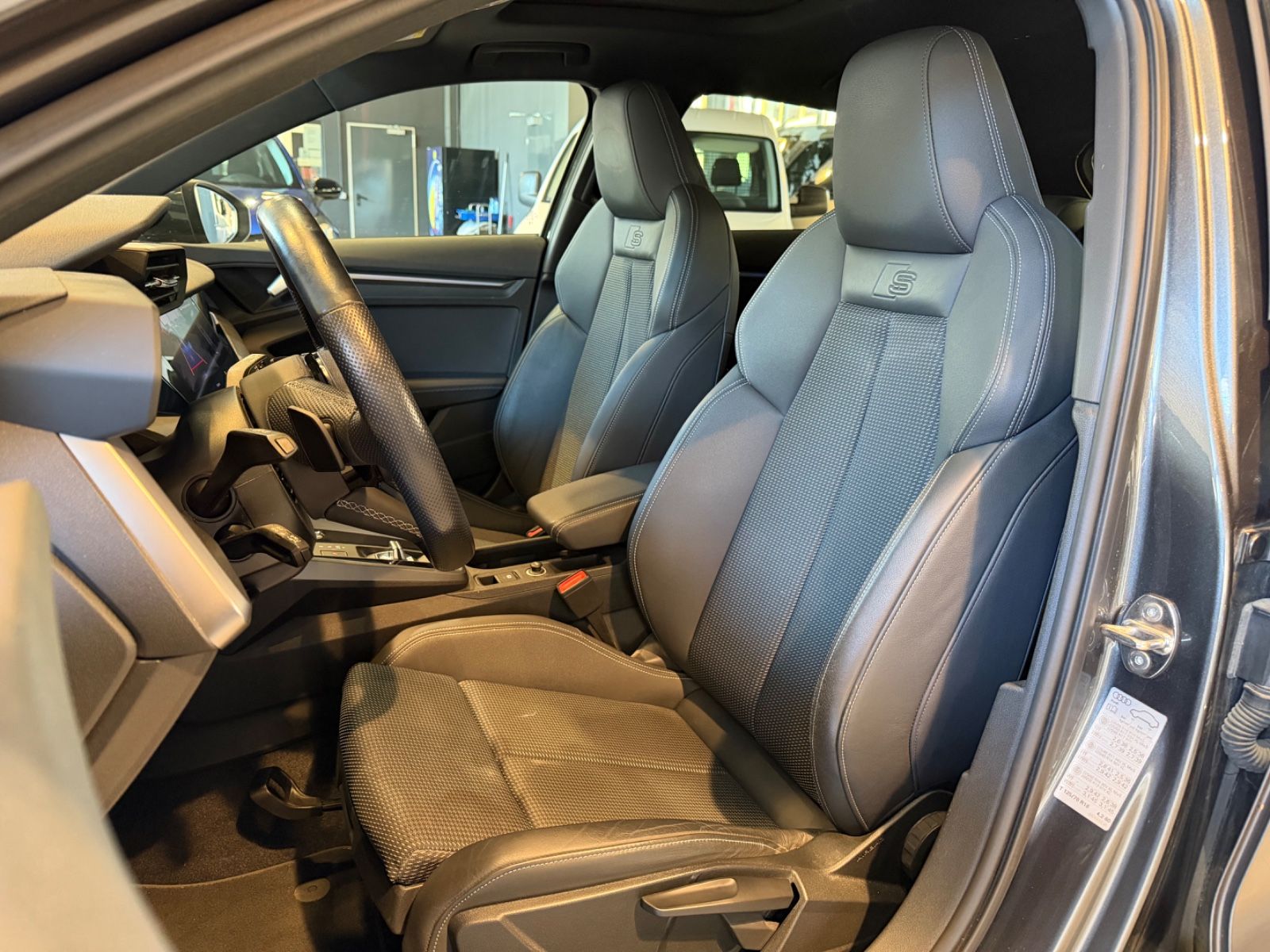 Audi A3 Sportb 40 TFSI qu S line PANO KAMERA Garantie