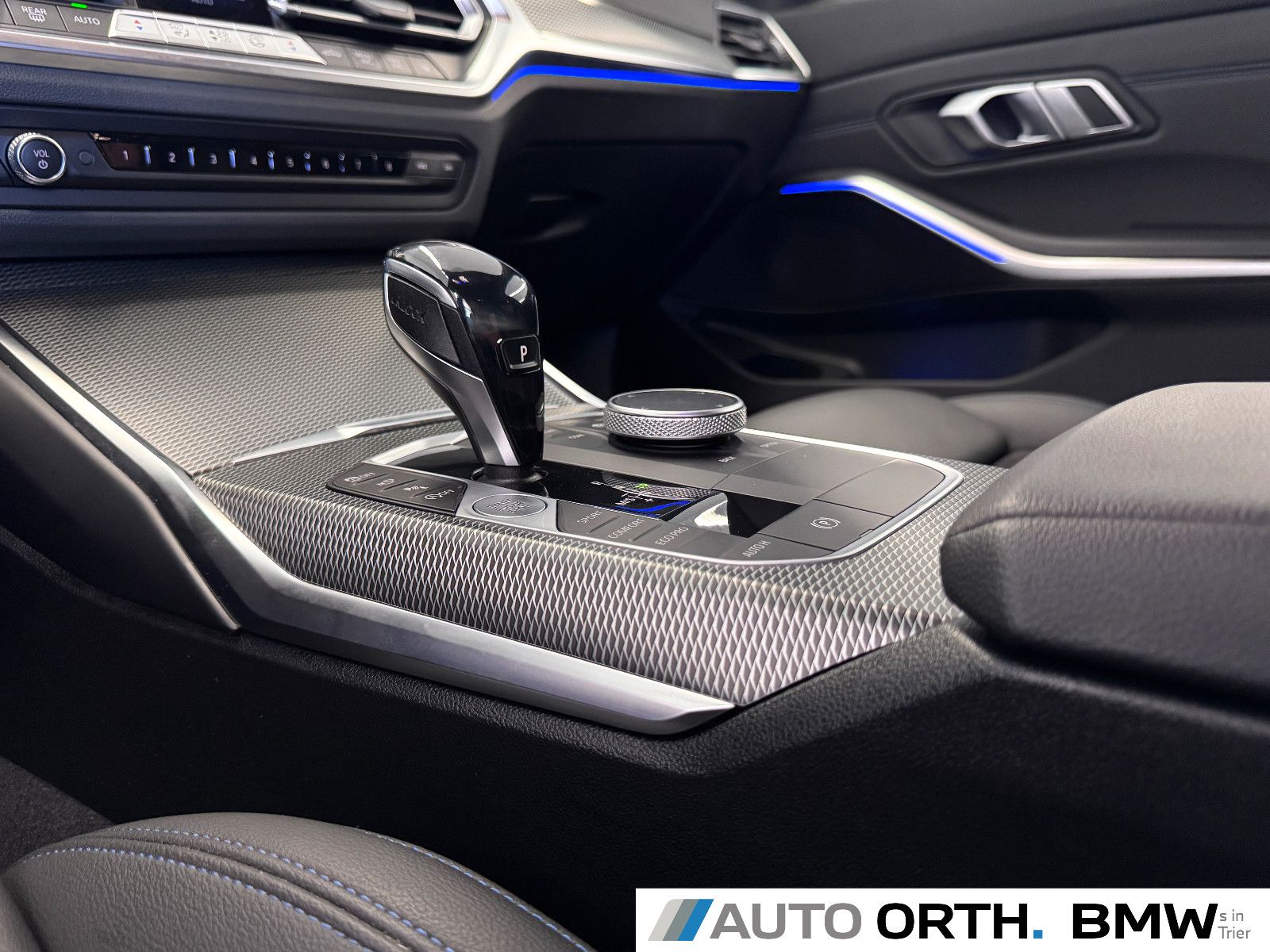BMW 330i xDrive Touring M-Sport - Samsaru's Car Outlet