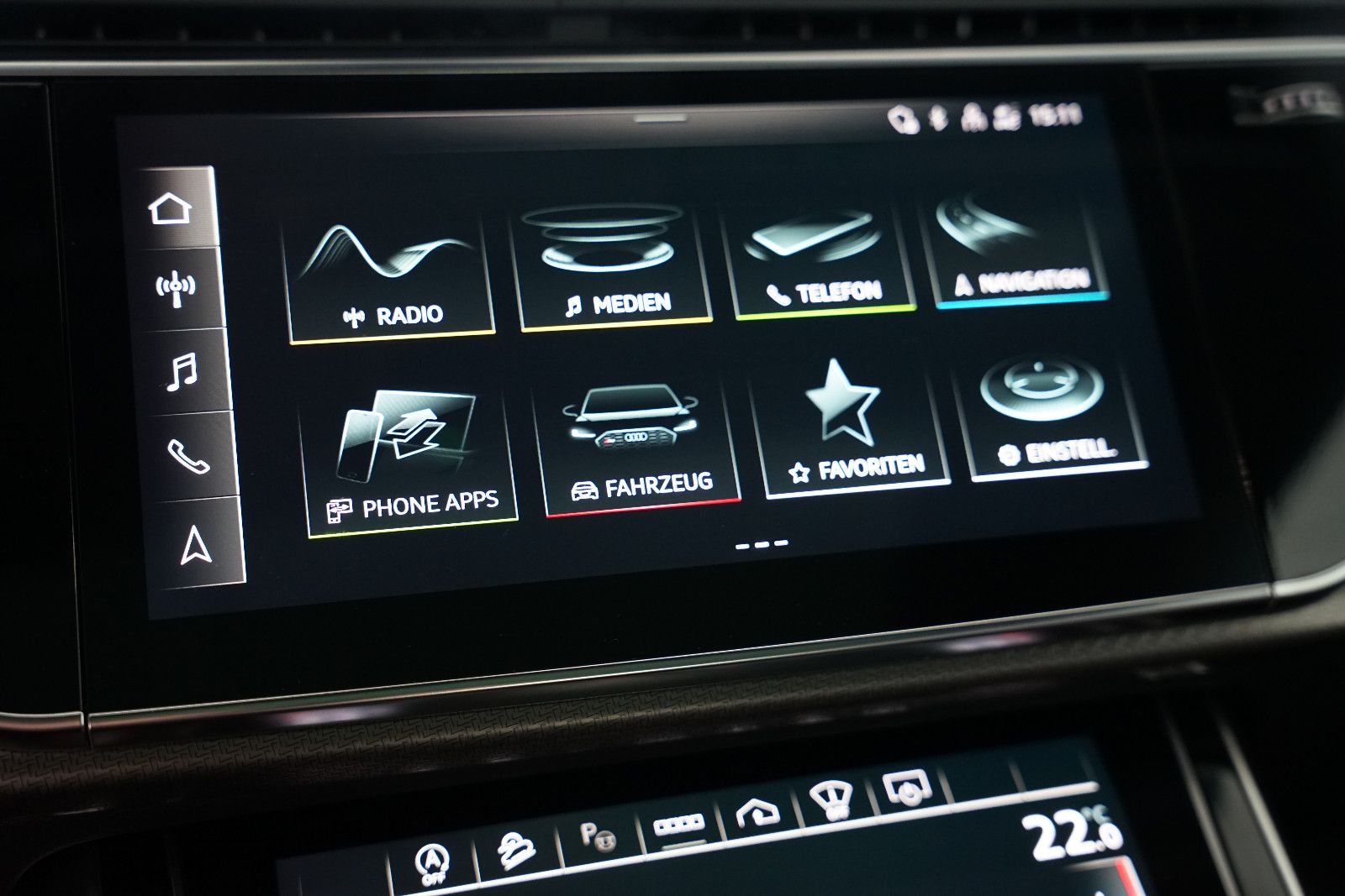 Audi RSQ8 | HuD | Keramik | Pano | 305 km/h | 23"