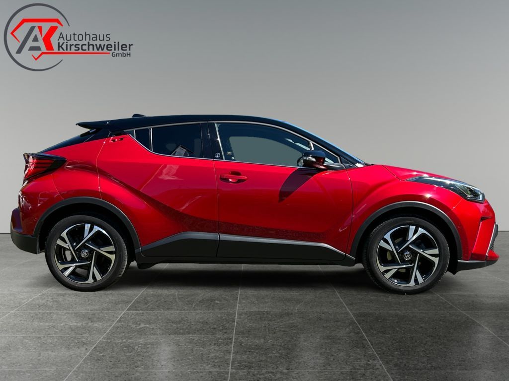 Toyota C-HR 2.0 Hybrid - Samsaru's Car Outlet