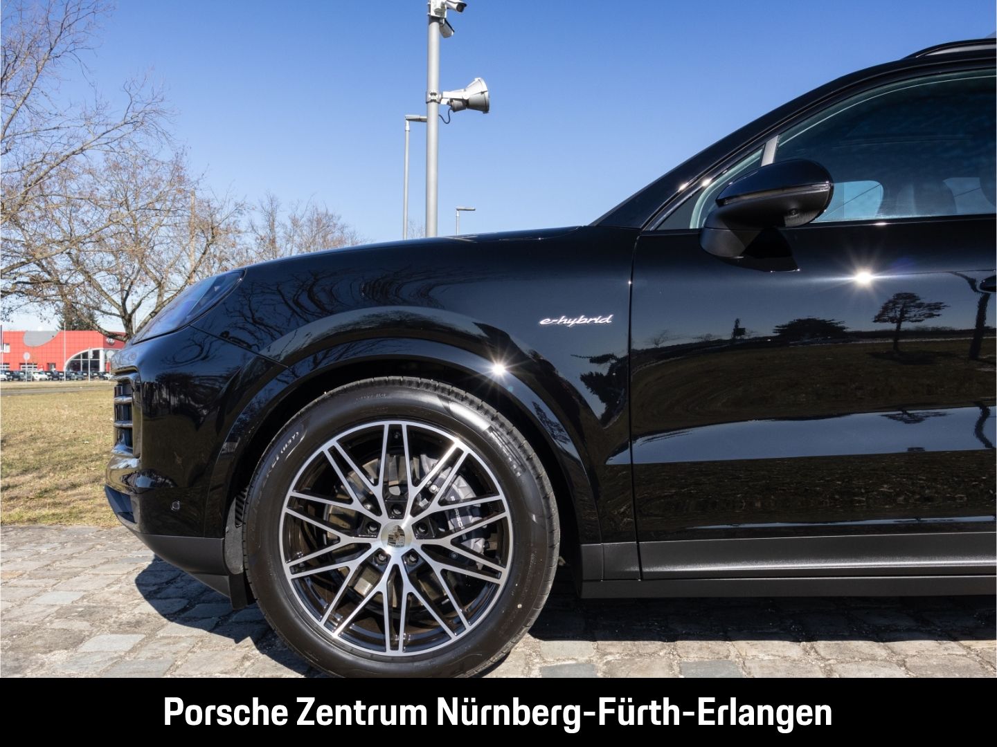 Porsche Cayenne E-Hybrid Luftfeder BOSE InnoDrive 14-Weg