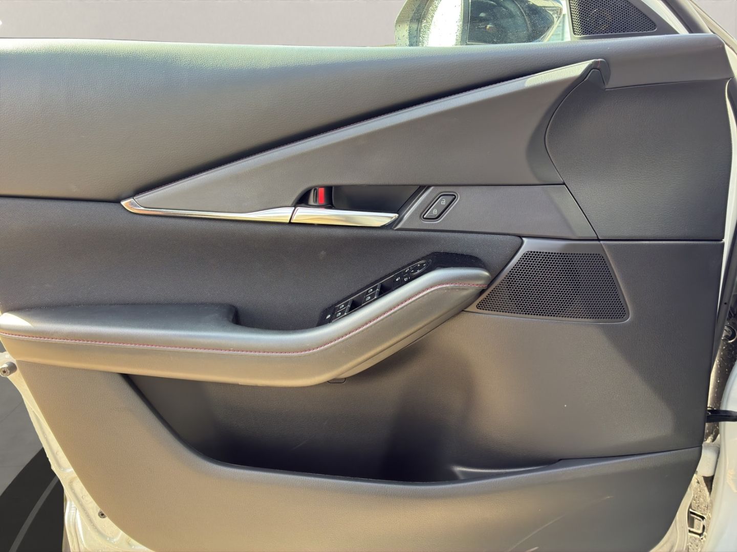 Mazda CX-30 SKYACTiV-G SOMO HOMURA+GJ-RÄDER+MODEL 2025