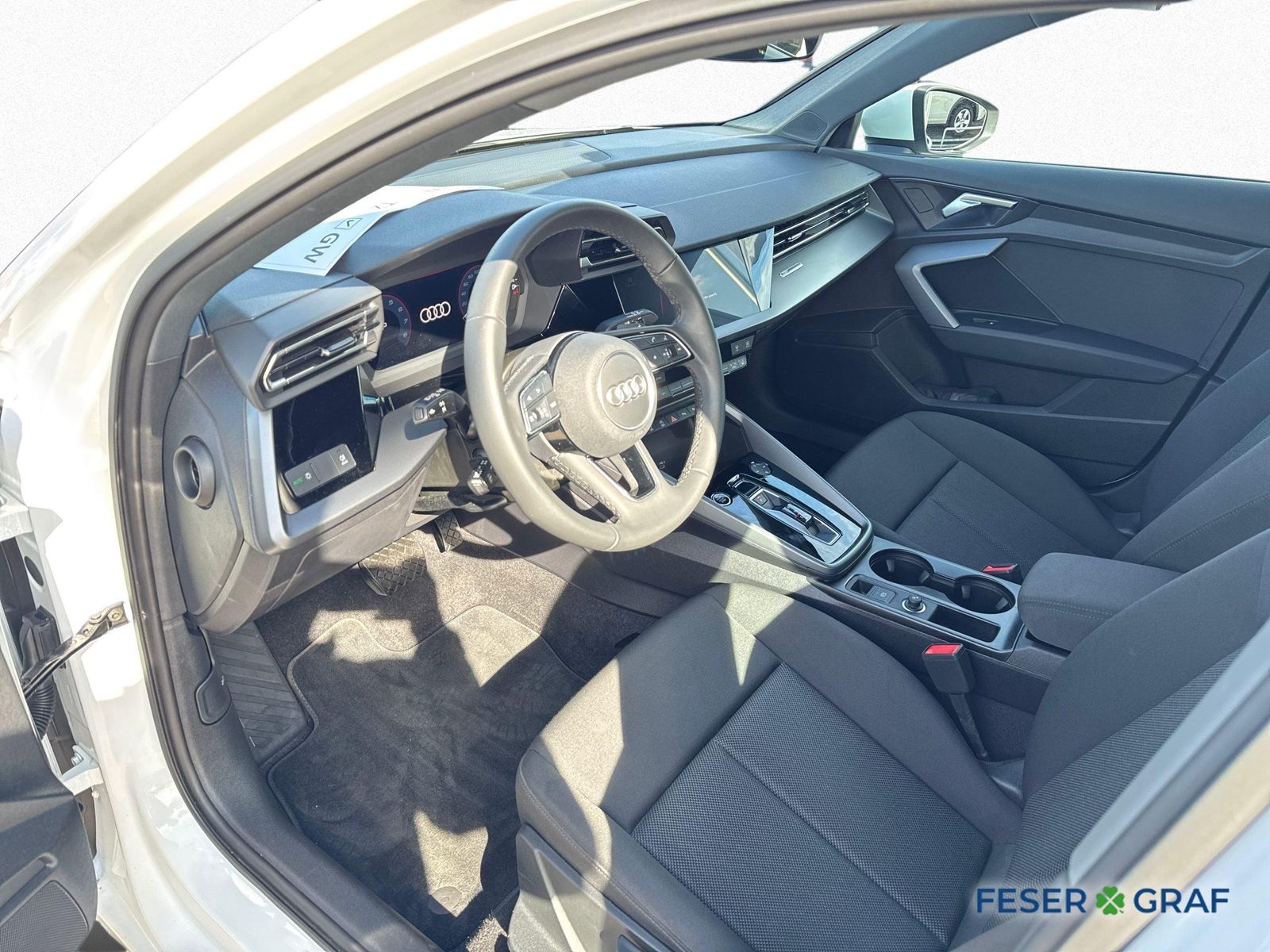 Audi A3 spb. 30 TFSI S tronic - Smartphone Interface