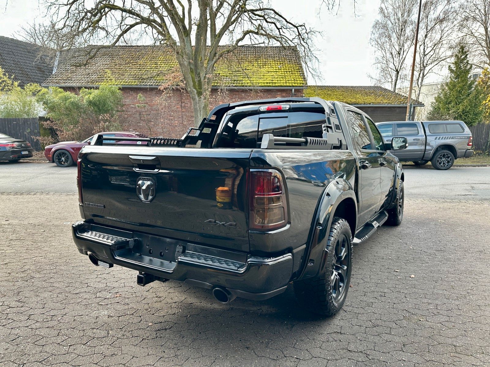 Dodge 1500 V8 5,7L*LPG*4X4*OFF-ROAD*AHK*BÜGEL*GARANTIE