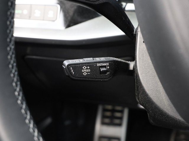 Audi A3 Sportback 40 TFSI e S line LM18 Matrix LED Na