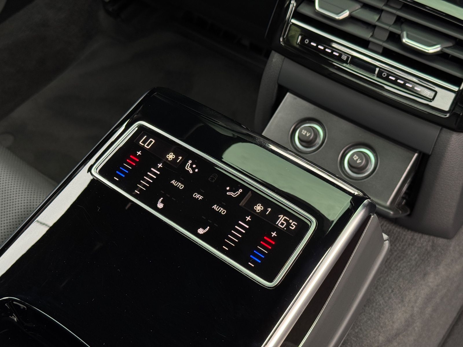 Audi A8 55 TFSI quattro S-line - Samsaru's Car Outlet