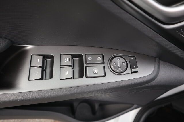 Hyundai IONIQ 1,6 GDI Trend-Paket Hybrid - Samsaru's Car Outlet