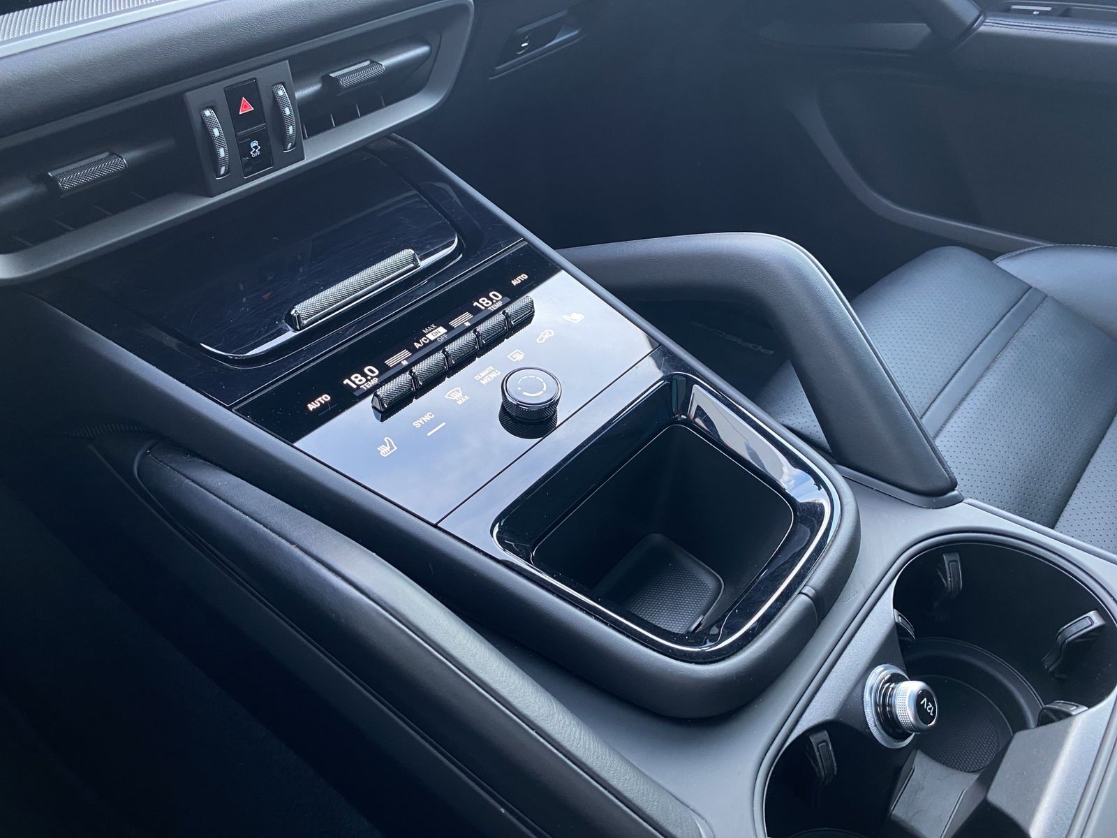Porsche Cayenne E-Hybrid |BOSE |Panorama |Komfortsitz
