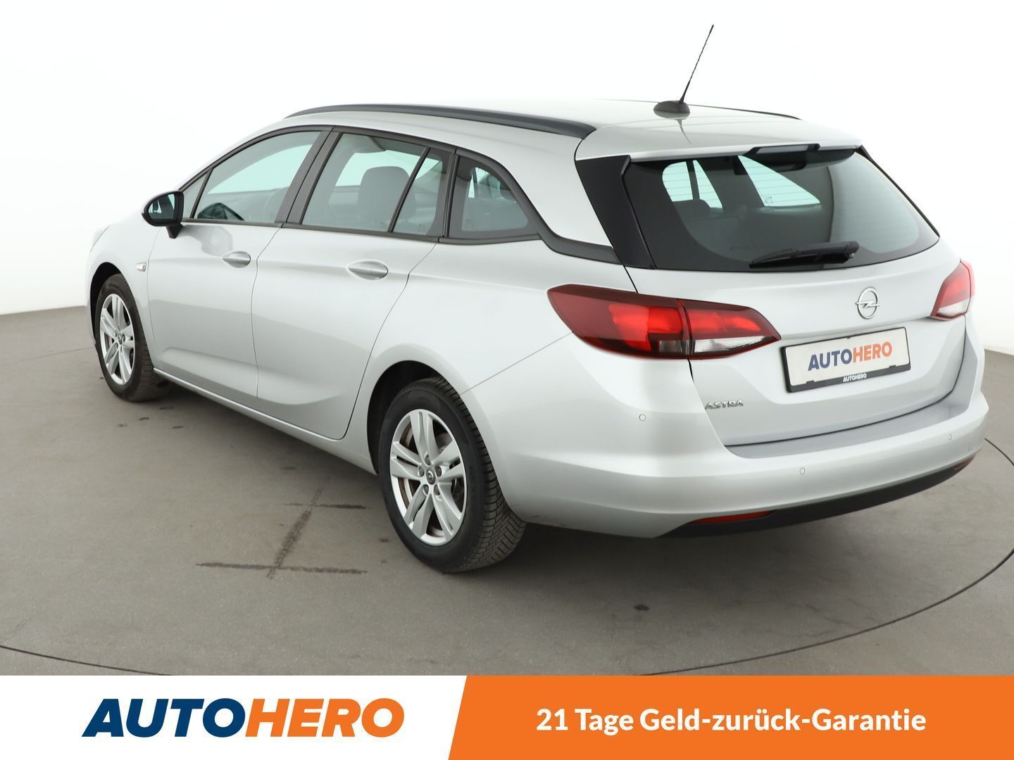 Opel Astra 1.5 CDTI Edition - Samsaru's Car Outlet