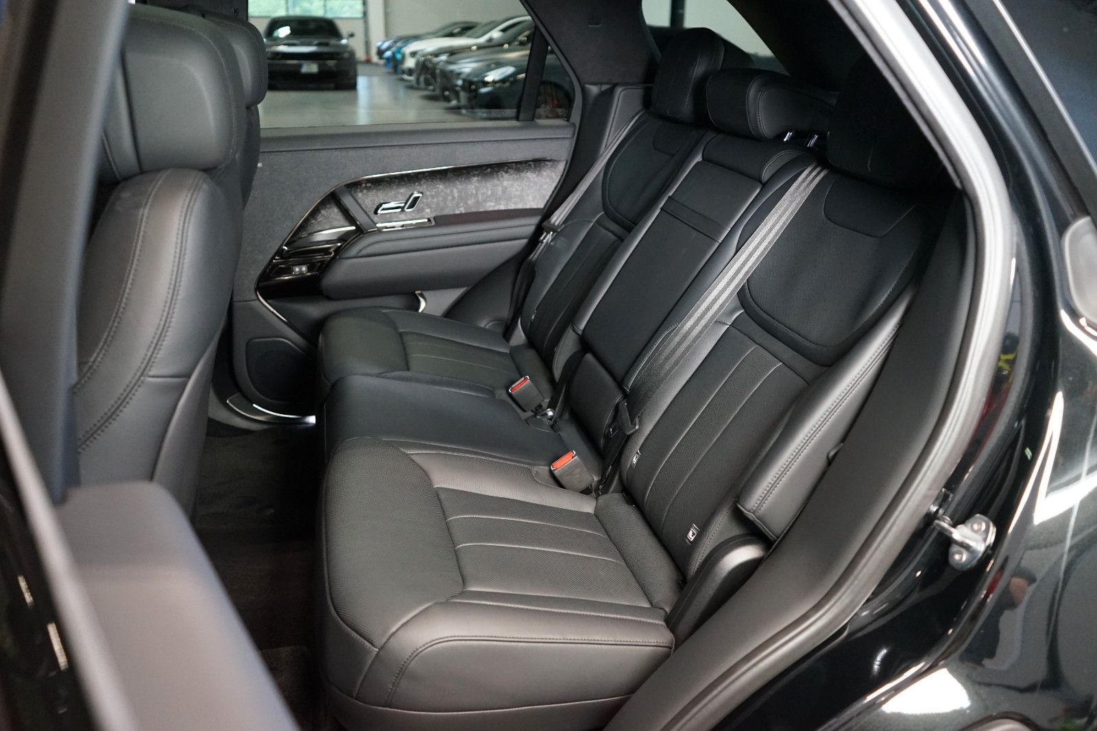 Range Rover SPORT First Edition - Samsaru's Car Outlet