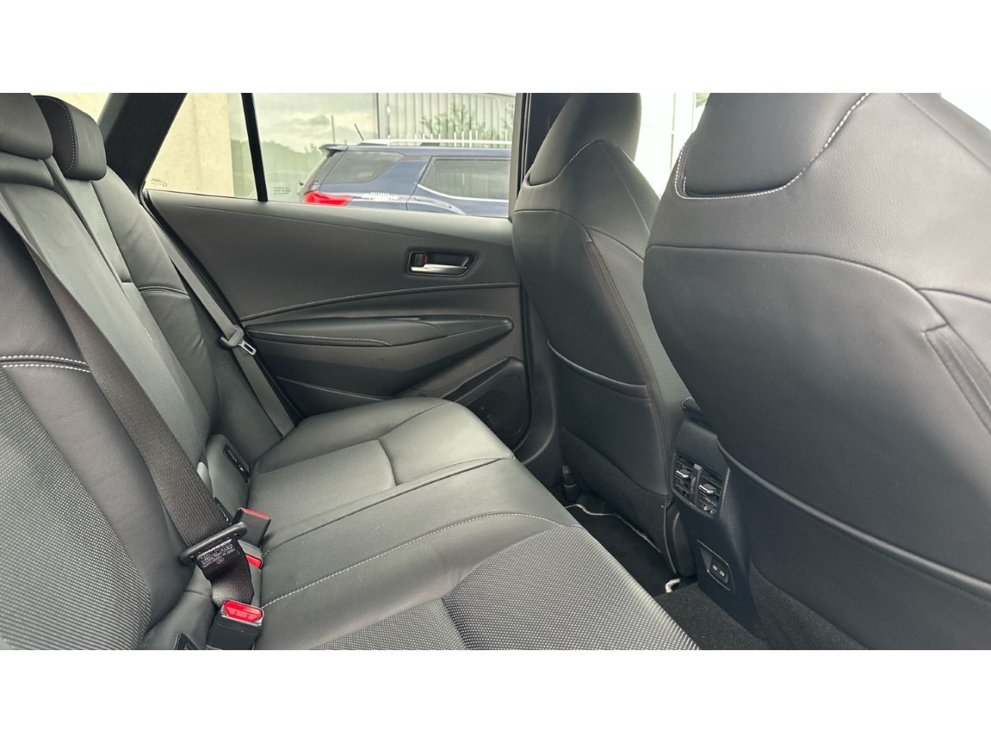 Toyota Corolla Touring Sports Hybrid Lounge 2.0 EU6d *I