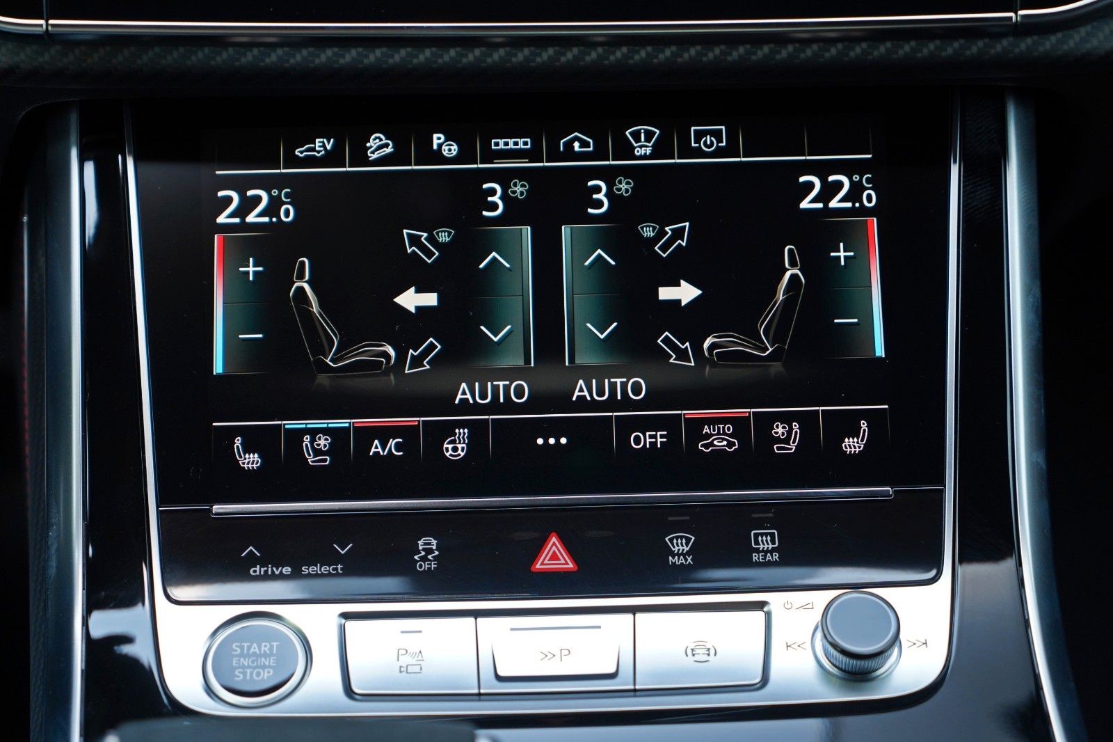 Audi Q7 60 TFSIe  CARBON OLED LASER MASSAGE SOFTCLOSE