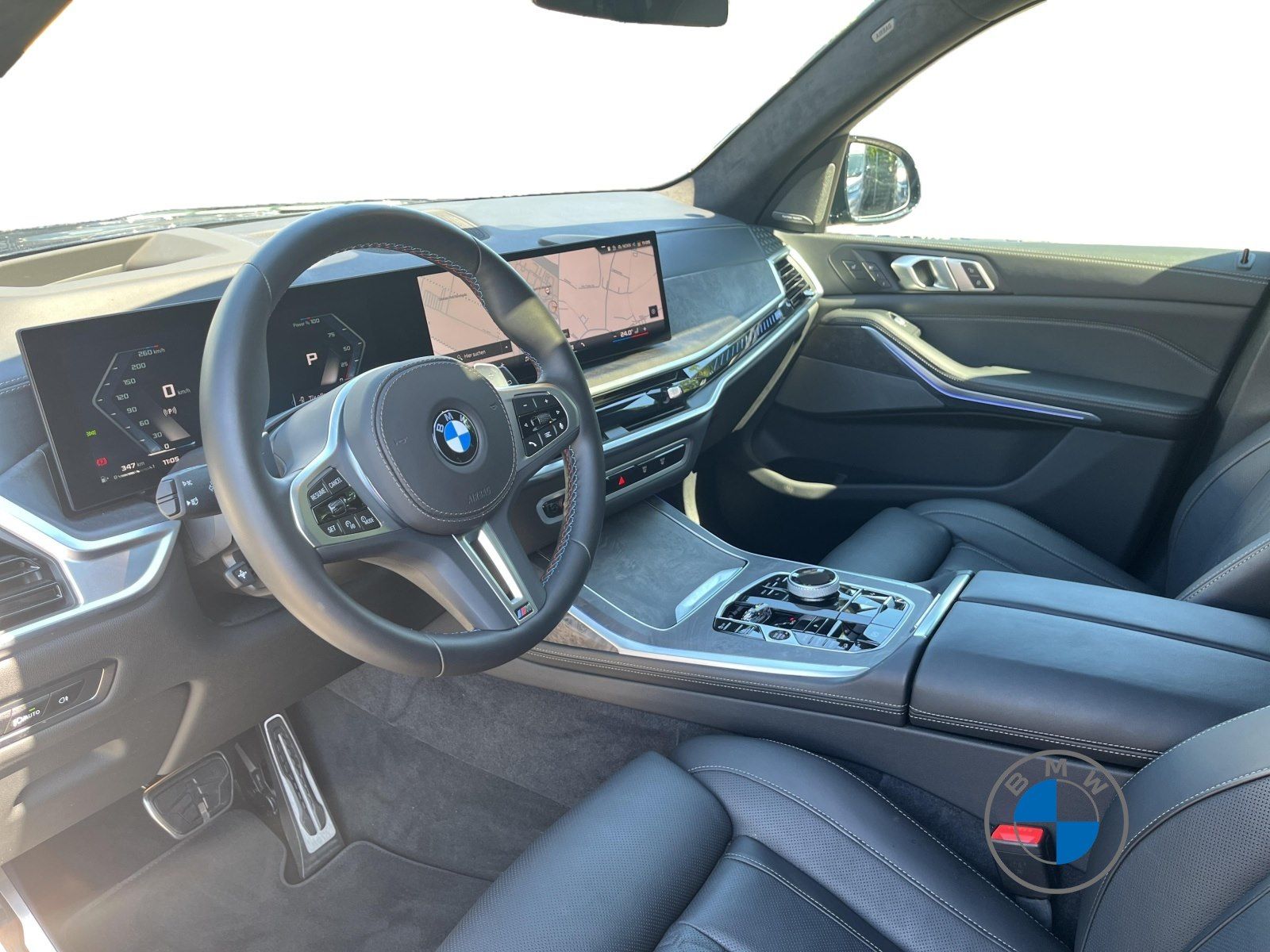 BMW X7 M60i xDrive Autobahnas Pano Sky AHK Sthzg H/K