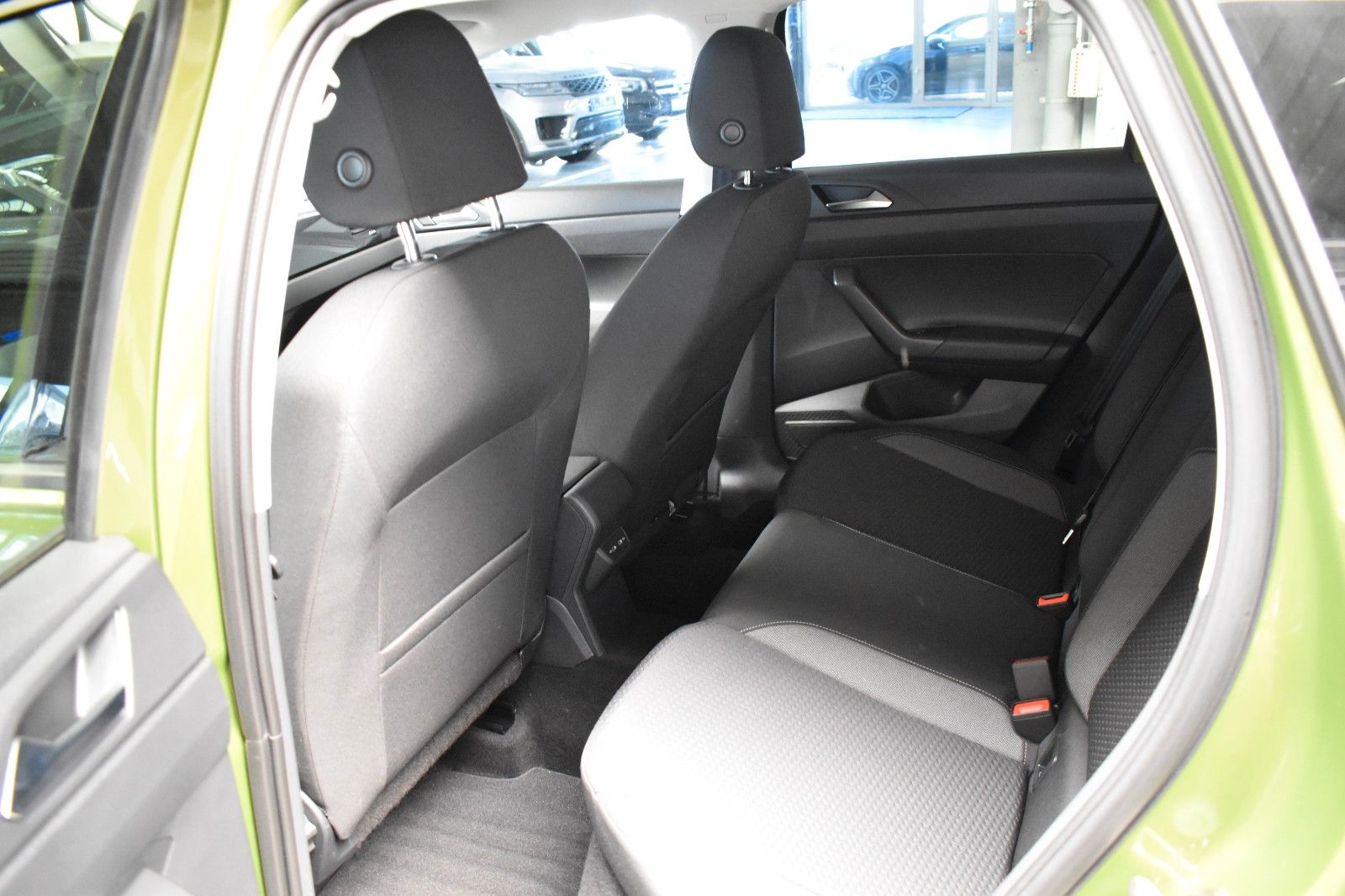 Volkswagen Taigo 1.0 TSI LIFE - Samsaru's Car Outlet