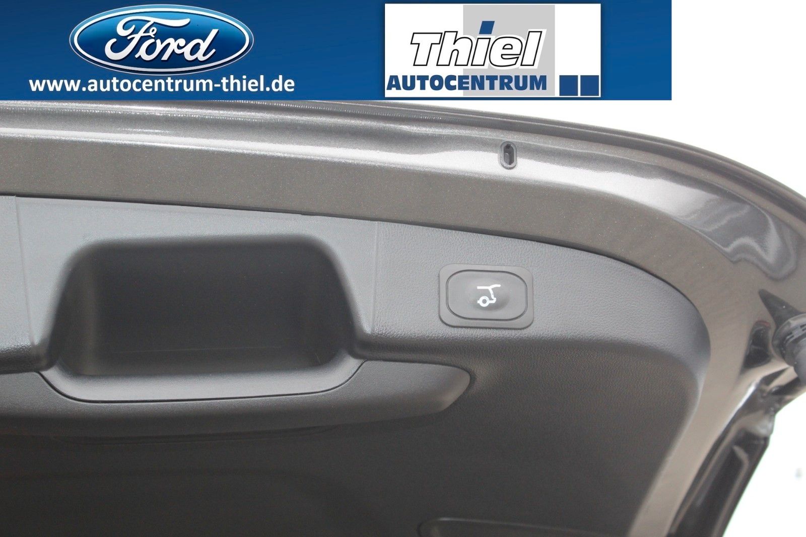 Ford Focus Turnier ST-Line X Leder Pano NAVi ACC Totw