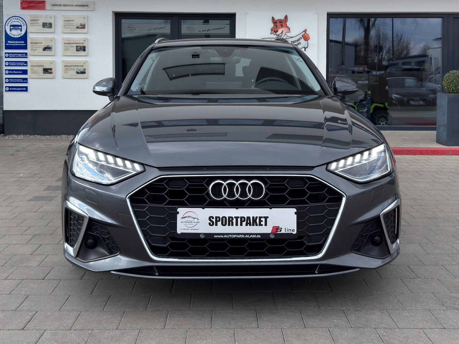 Audi A4 Av. 40 TDI S line S-Tr. - Samsaru's Car Outlet