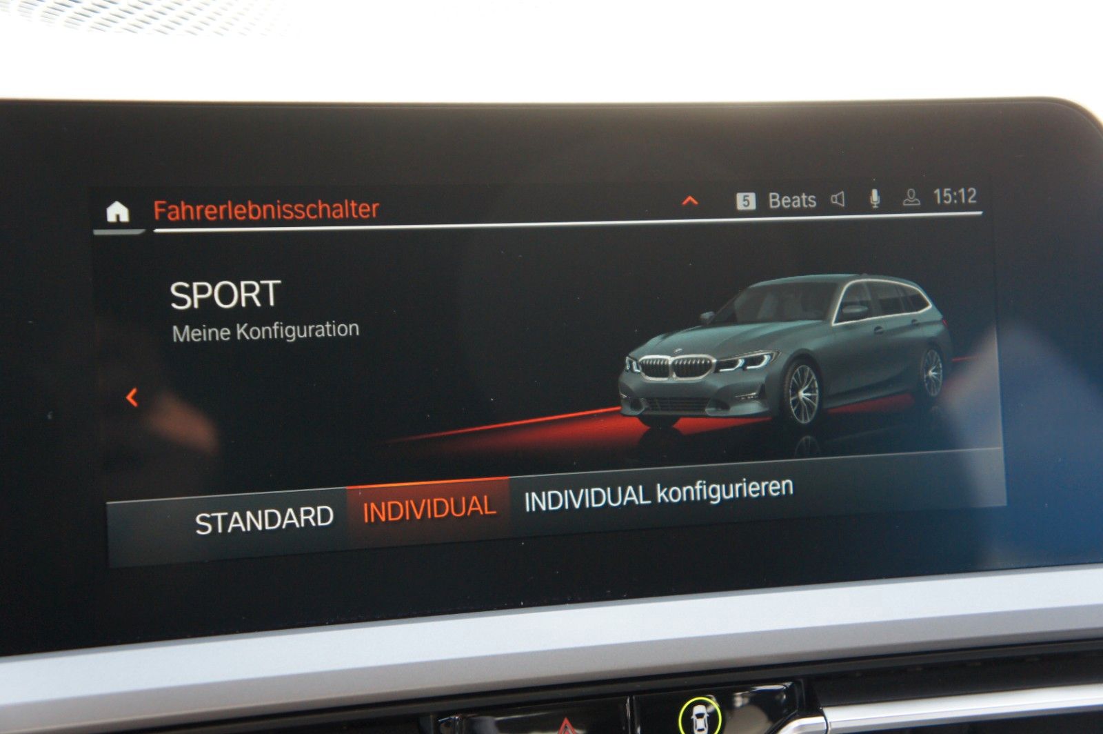BMW 320d xDrive Advantage - Samsaru's Car Outlet