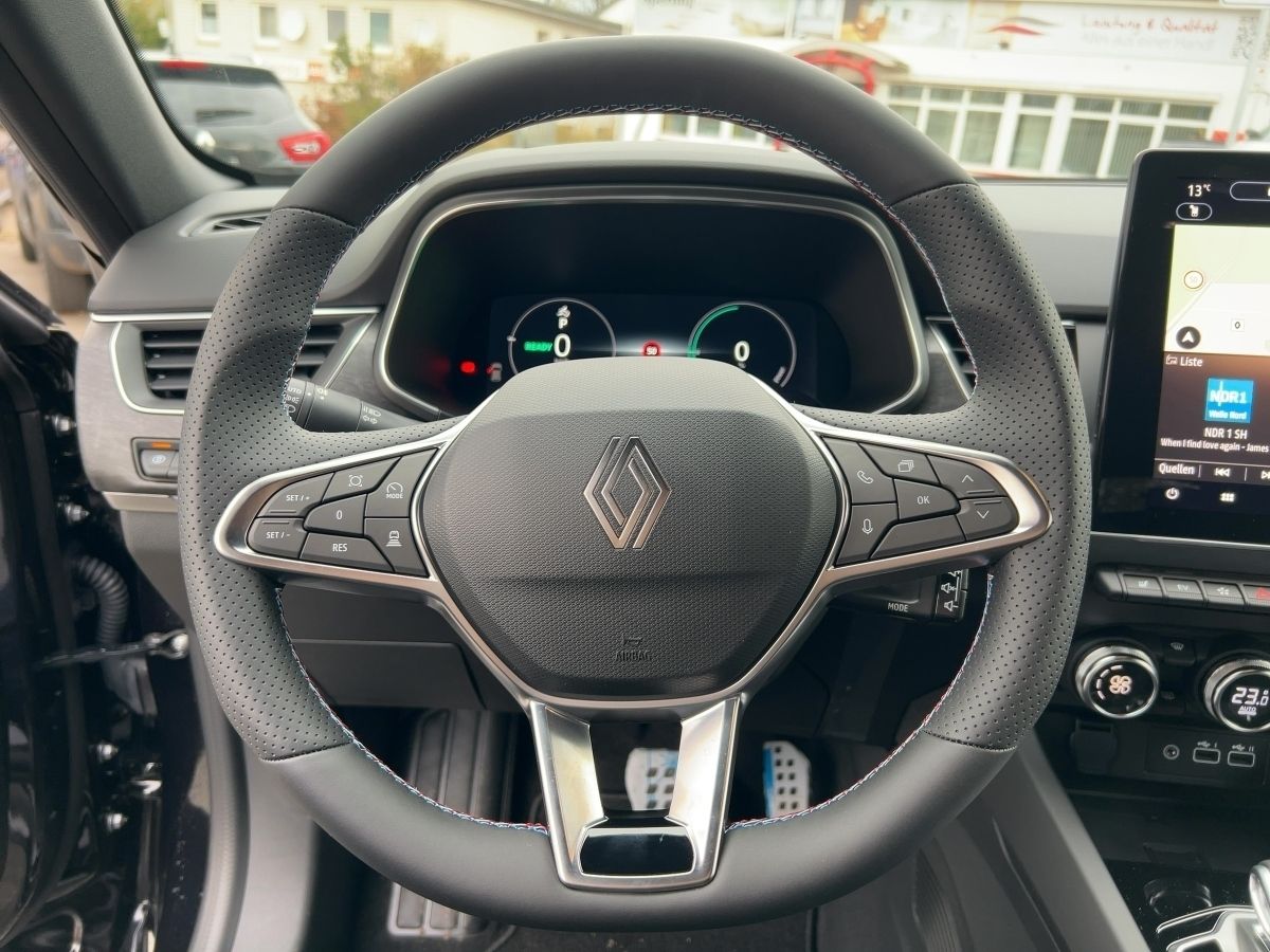 Renault Arkana ESPRIT ALPINE Full Hybrid - Samsaru's Car Outlet