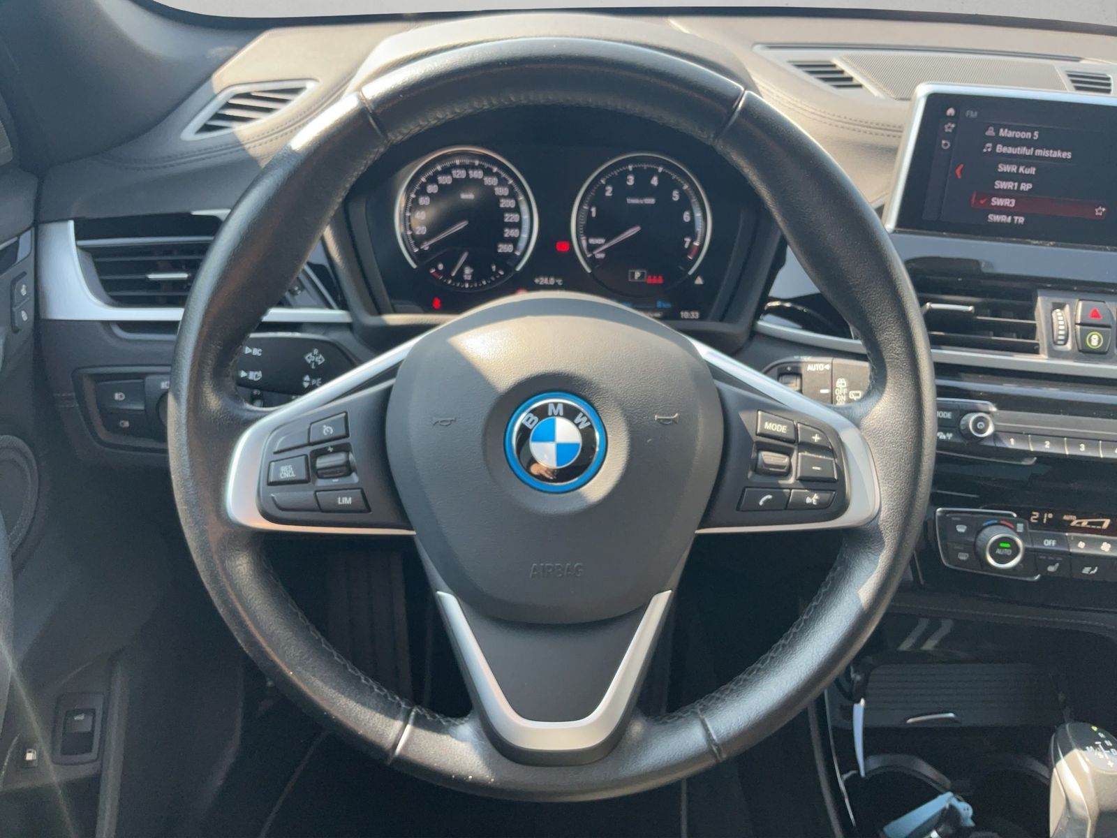 BMW X1 xDrive25e SPORT LINE - Samsaru's Car Outlet